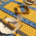 Quilted cotton table runner "Tradition" yellow and blue by Marat d'Avignon