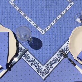 Quilted cotton table cover "Calissons" lavender blue and écru
