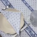 Quilted cotton table cover "Calissons" white and blue
