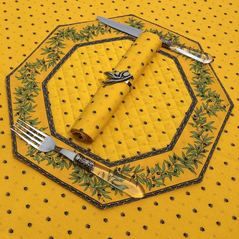 Set de table octogonal cadré "Olivettes" jaune et bleu, Marat d'Avignon