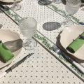 Quilted cotton table runner "Olivettes" ecru and green