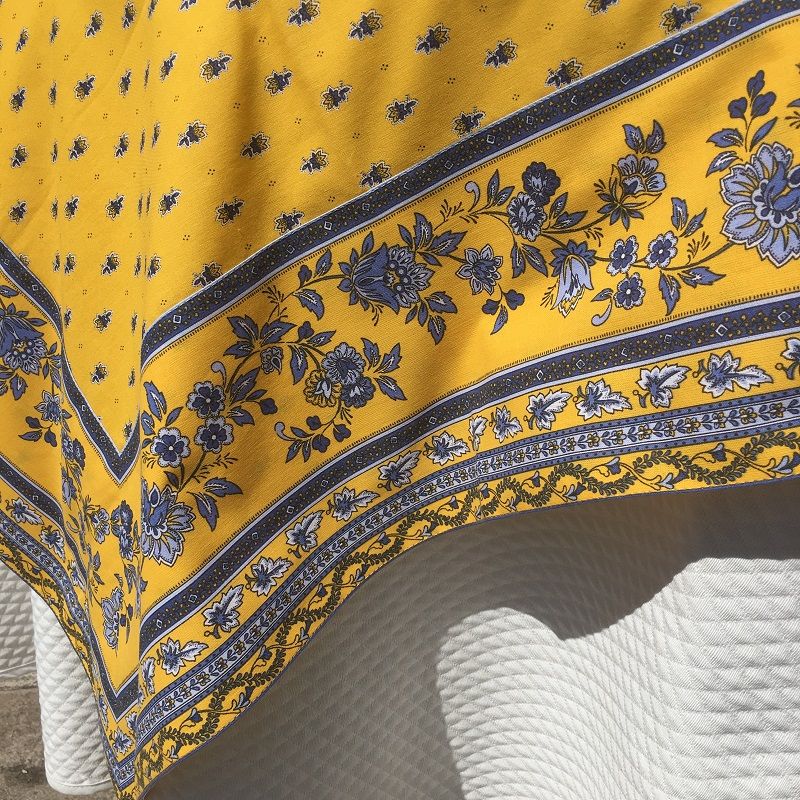Nappe provençale rectangulaire bordée en coton "Avignon" jaune et bleue "Marat d'Avignon"