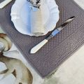 Boutis placemats "Calliope" taupe color by Sud-Etoffe