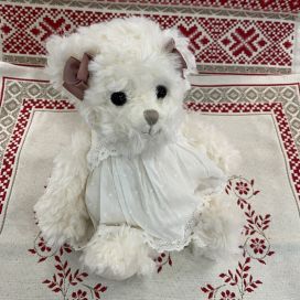 Barbara Bukowski - Teddy bear Maja white dress