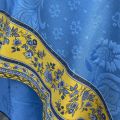 Nappe carrée damassée Delft bleue bordée "Avignon" jaune