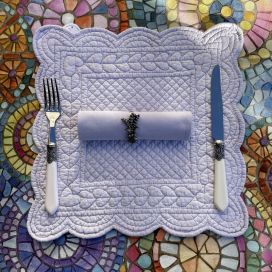 Squarel table mats, Boutis fashion lavender color "Cremaria" and matching napkins