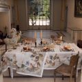 Tessitura Toscana Telerie, square linen tablecloth "Rooster"