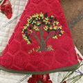 Embrodery round hand towel "Olivier" red
