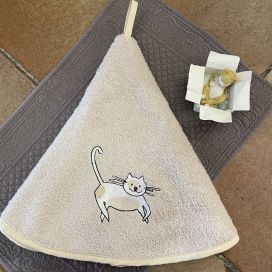 Embrodery round hand towel "Cat" beige