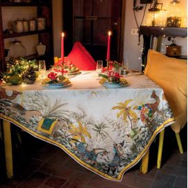 Tessitura Toscana Telerie, square linen tablecloth "Exotic Christmas"