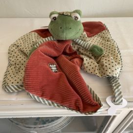 Barbara Bukowski - Baby Rug and dummy holder "Prince" green