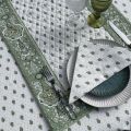 Quilted cotton table runner "Bastide" ecru and green by Marat d'Avignon