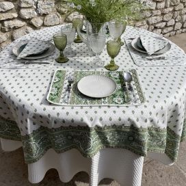 Nappe provençale rectangulaire bordée en coton "Bastide" écru et vert "Marat d'Avignon"