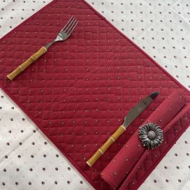 Quilted cotton placemat "Calissons" red and yellow