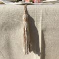 Linen and polyester  table runner"Coeurs brodés" linen and white bordure