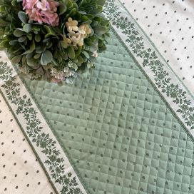 Quilted cotton table runner "Calissons" green and beige