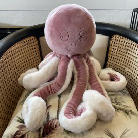 Barbara Bukowski - octopus "Pinky" rose