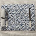 Bordered quilted placemats "Fleurs des Champs" white and blue, by Valdrôme