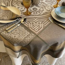 Nappe rectangulaire Sud Etoffe Jacquard polyester "Chamaret" bronze