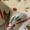 Tessitura Toscana Telerie, linen table runner "Garland Glee"