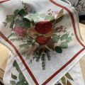 Linen kitchen towel "Garland Glee" red Tessitura Toscana Telerie