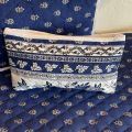 Pochette en coton matelassé "Avignon" écru et bleu