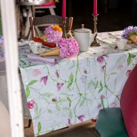 Tessitura Toscana Tellerie, linen tablecloth "Petites Pois"