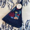 Embrodery round hand towel "Poissons" blue