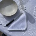 Damasked Jacquard table napkin "Delft" white