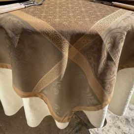 Square Jacquard polyester tablecloth "Alicante" brown from "Sud Etoffe"