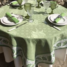 Nappe rectangulaire damassée Delft vert, bordée "Mirabeau" vert
