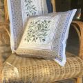 Provence Jacquard cushion cover, Olives and lavender "Lubéron" from Tissus Toselli in Nice
