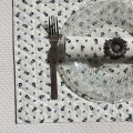 Set de table matelassé cadré "Tradition" Blanc bleu, Marat d'Avignon