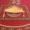 Set de table matelassé cadré "Avignon" jaune et rouge, Marat d'Avignon
