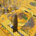 Set de Table en coton matelassé "Bouquet de Lavandes" fond jaune