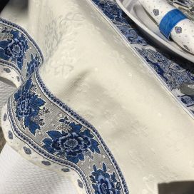 Rectangular Jacquard tablecloth Delft ecru, bordure "Bastide" white and blue