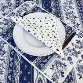 Set de table en coton matelassé "Avignon" blanc et bleu "Marat d'Avignon"