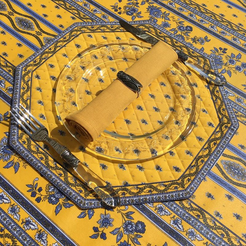 Set de table octogonal cadré "Avignon" jaune et bleu, Marat d'Avignon