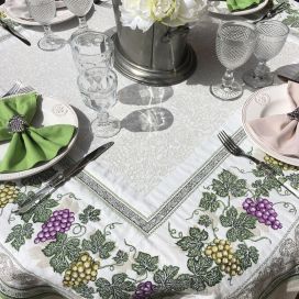 Rectangular Jacquard tablecloth grapes "Vignobles" by Tissus Toselli