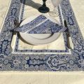 Jacquard table runner ou square table mats, Delft ecru bordure "Bastide" blue and white