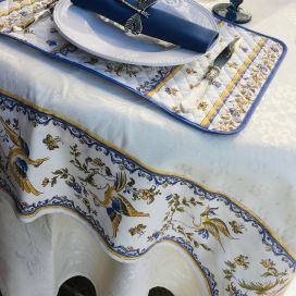 Square damask Jacquard Tablecloth "Delft" off white, bordure "Moustiers" blue
