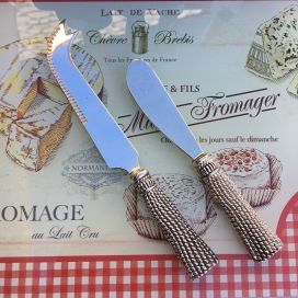 Couteau à fromage en métal argenté "Parsementerie"