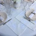Set de table polyester "Fleurs brodées" blanc, bordure lin blanc