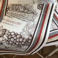Kitchen towel "Bordeaux" by Tissus Toselli